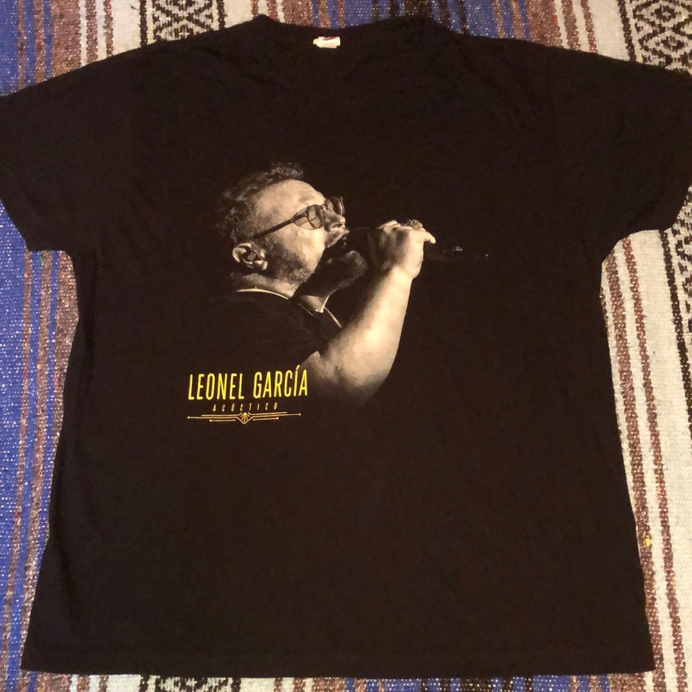 Leonel Garcia Acoustico Concert Tour Tee Shirt